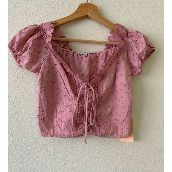 Blashe Blush Pink Cropped Top NWT - Picture 2 of 5